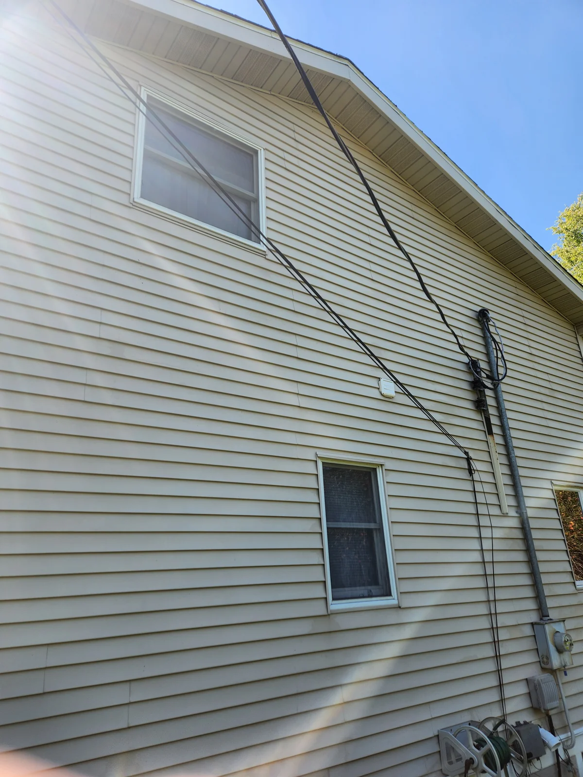 Kodiak Pressure Washing house washing project